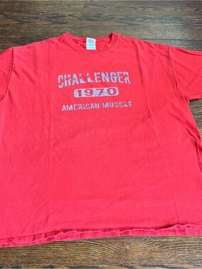 Gildan Red Challenger 1970 American Muscle Graphic Tee